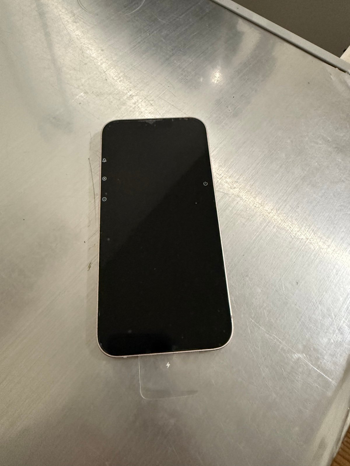 iPhone 13 128gb pink Tmobile 6E11