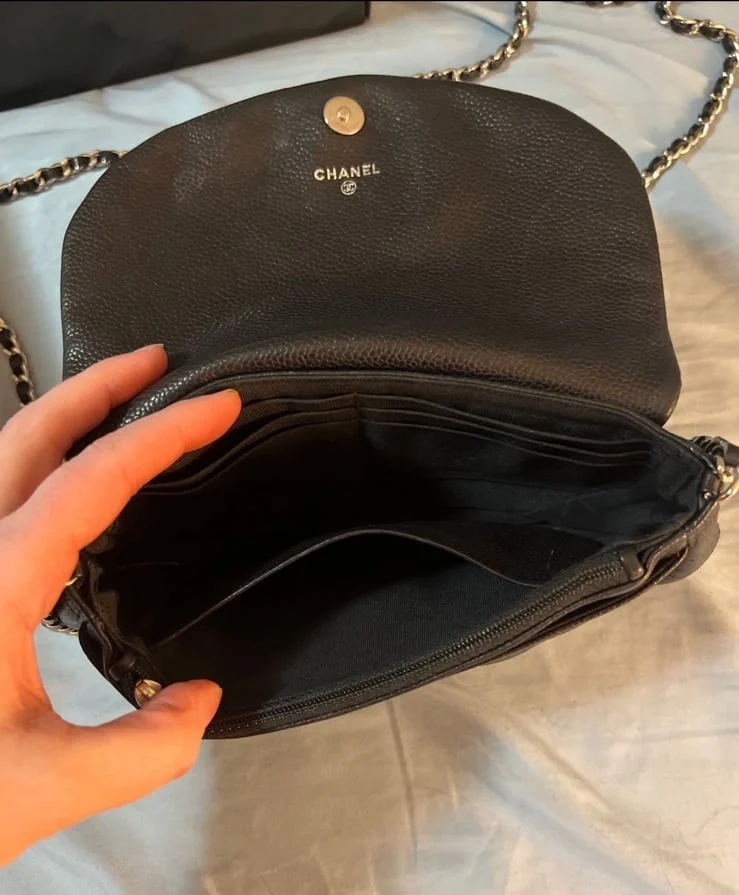 EUC Chanel cross body!