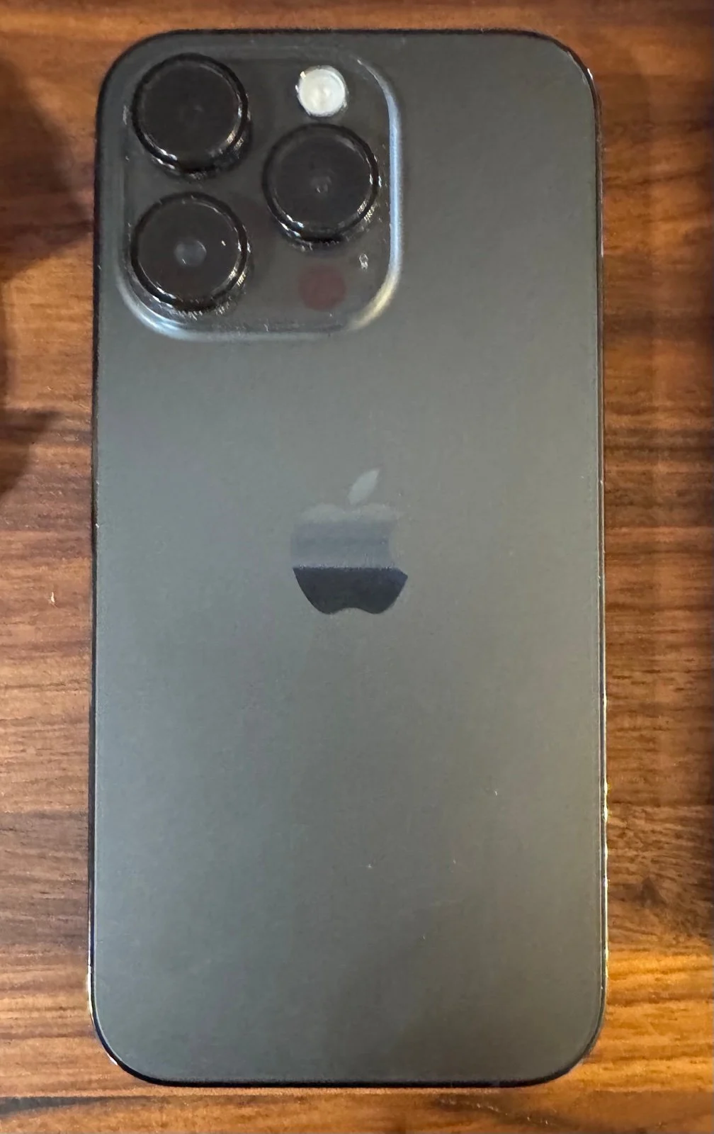 iPhone 14 Pro 128 GB Unlocked & Factory Reset. Comes with cases shown and cords