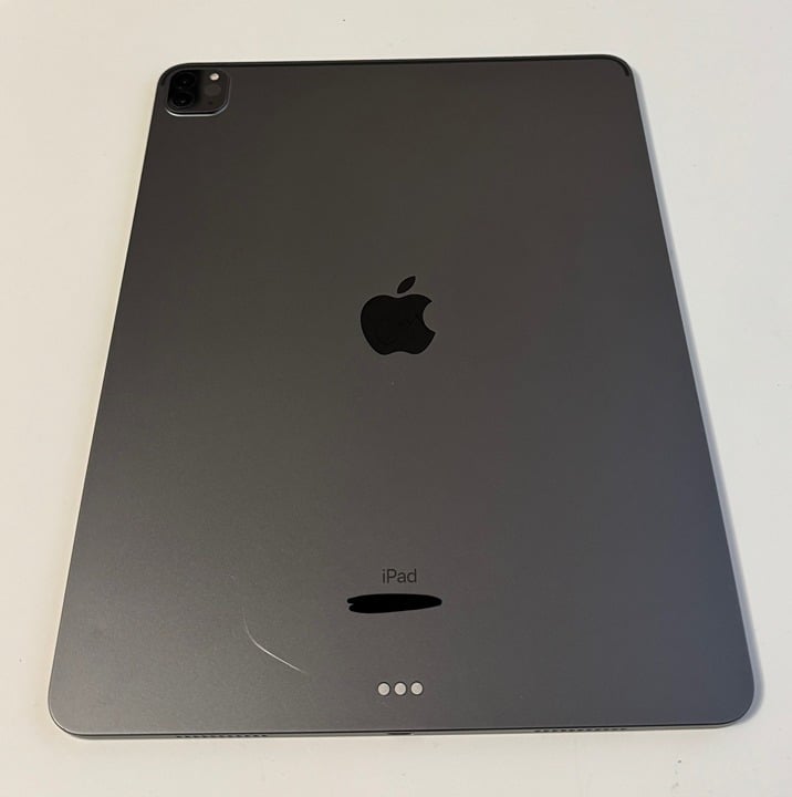 Apple iPad Pro 12.9 inch (5th Gen) - 128GB Space Gray (WiFi) A2378 - MDM 1Q17