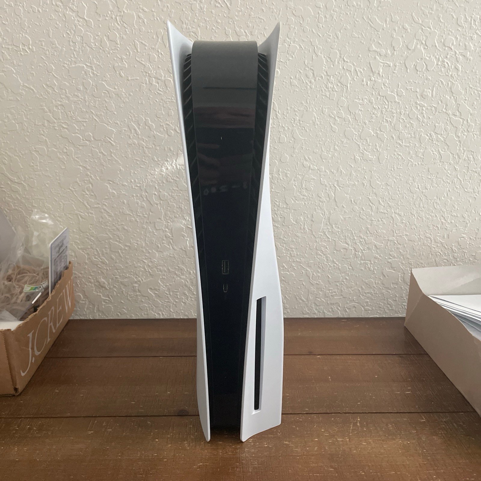 PlayStation 5 Console with Controller & Charging Cables 7O18