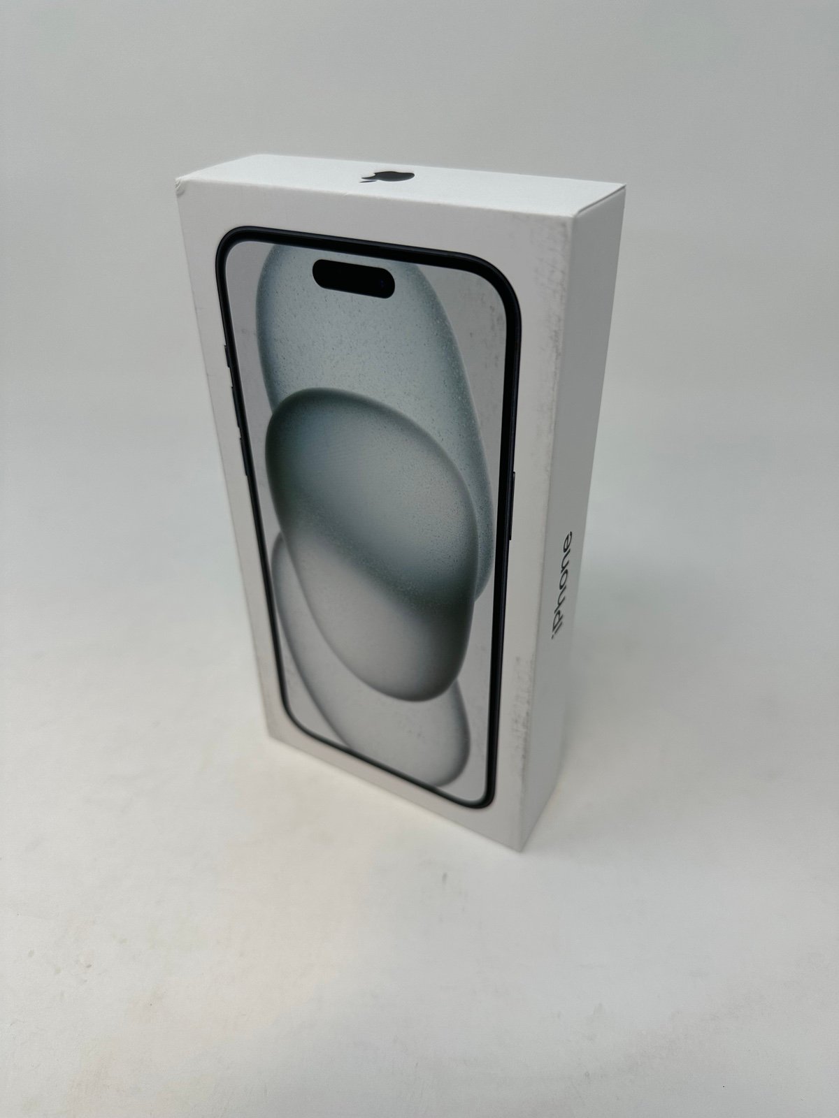 Apple iPhone 15 Plus 128GB Black - NEW IN BOX 6D31