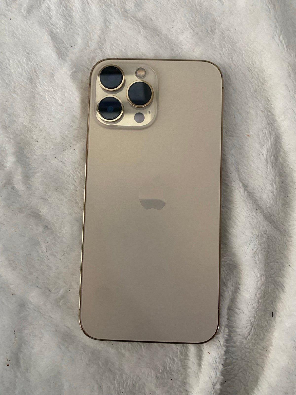 Apple iPhone 13 Pro Max 256GB Factory Reset - Very Good - Gold Color Free Ship 5P99