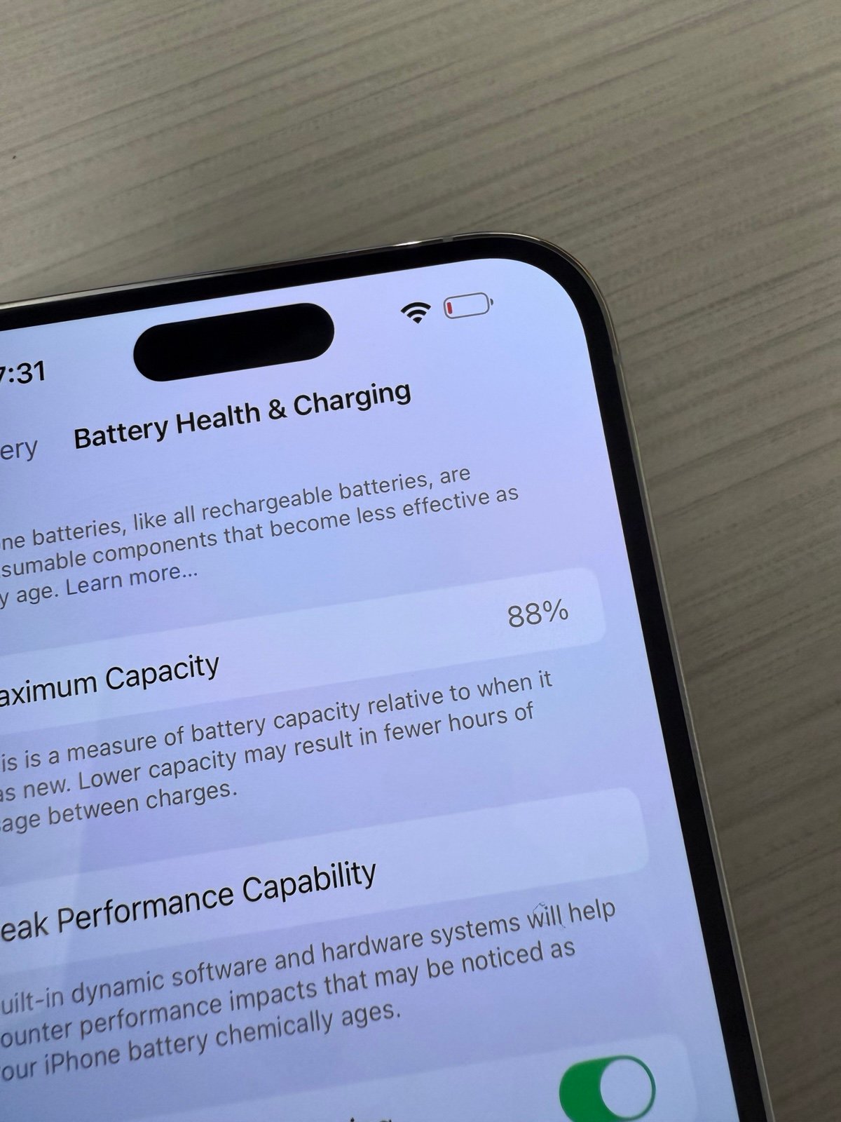 iPhone 14 Pro Max 8E95