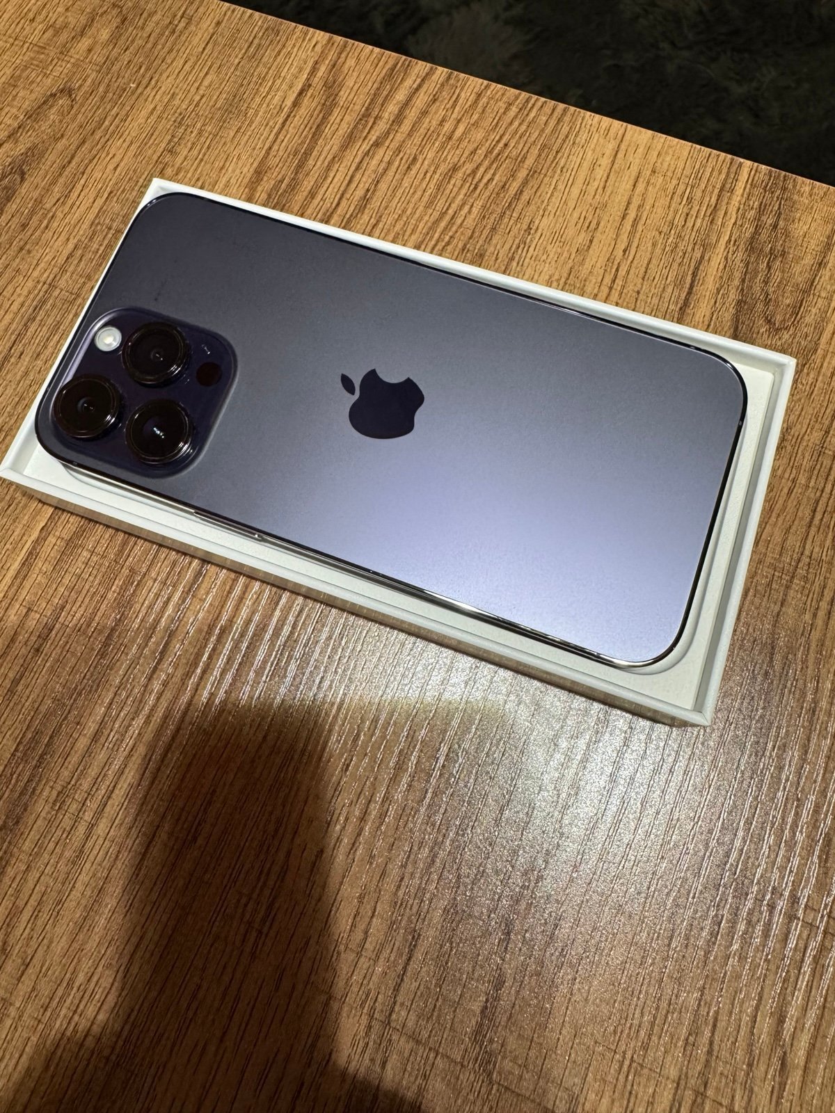 Apple iPhone 14 Pro Max 128 GB Deep Purple Unlocked 7X17