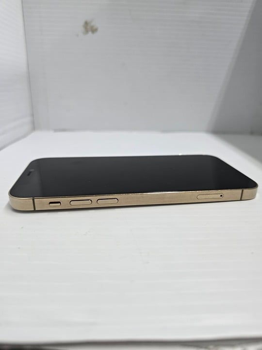 Apple iPhone 12 Pro 512 GB Gold Unlocked 6D12