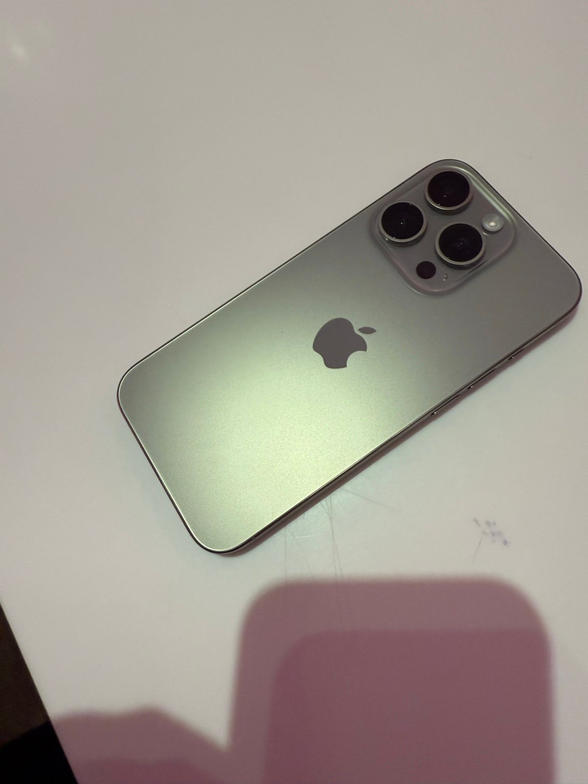 Apple iPhone 15 Pro Natural Titanium 128GB (T-Mobile) 6C82