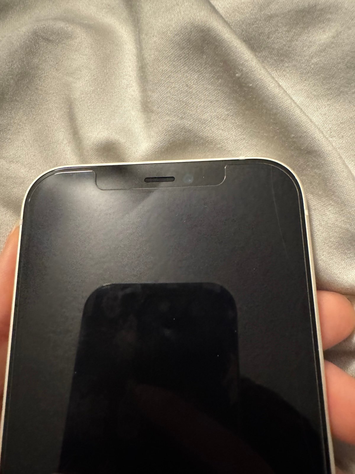 SOLD - Apple iPhone 12 64 GB in White for Unlocked