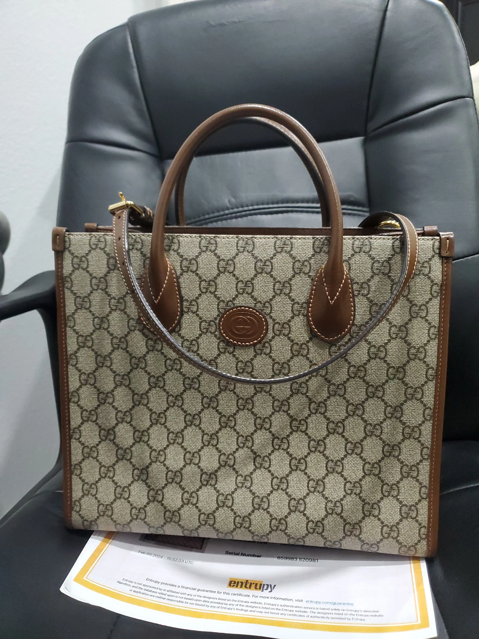Gucci GG small tote bag - Comes with COA