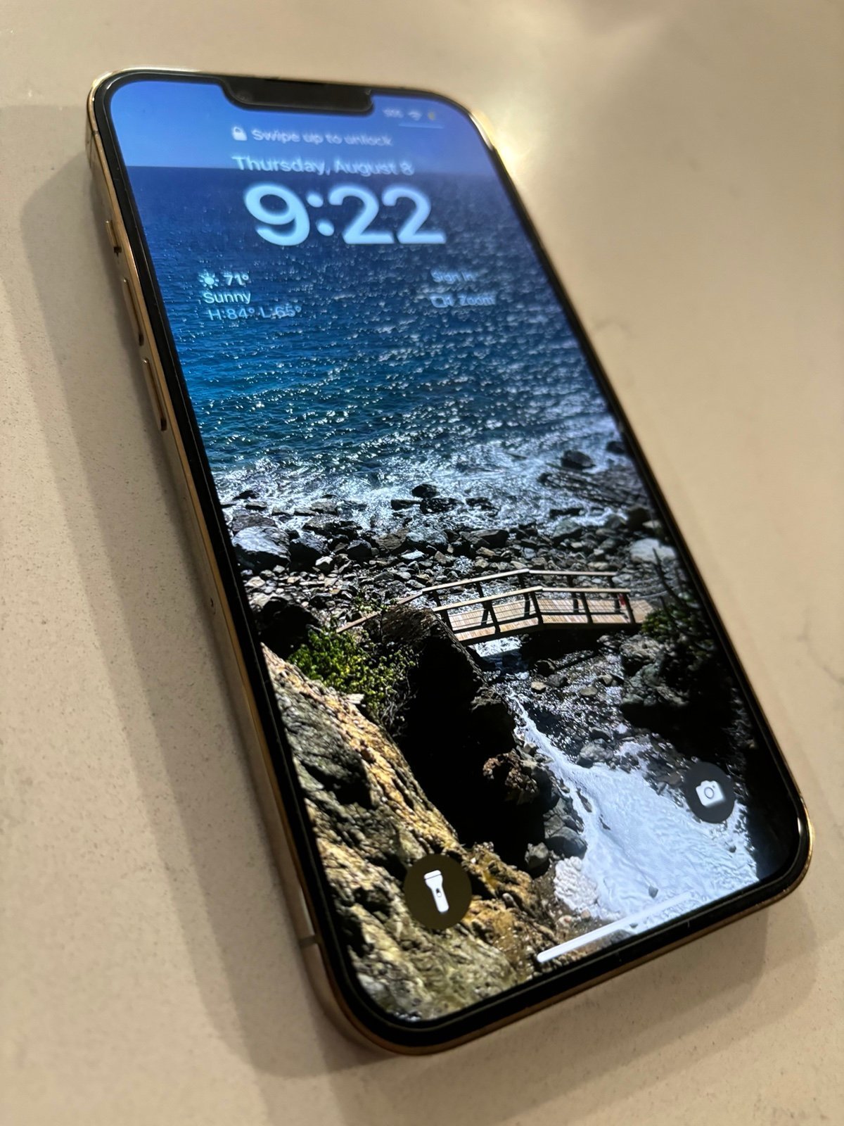 iPhone 13 Pro Unlocked 128 gig 5H28