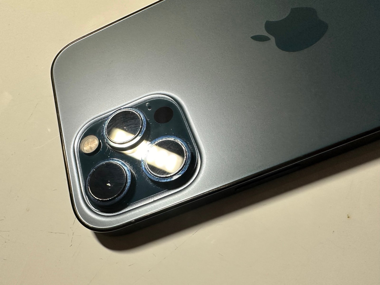 Apple iPhone 12 Pro Max 128 GB in Pacific Blue for Unlocked 1S56