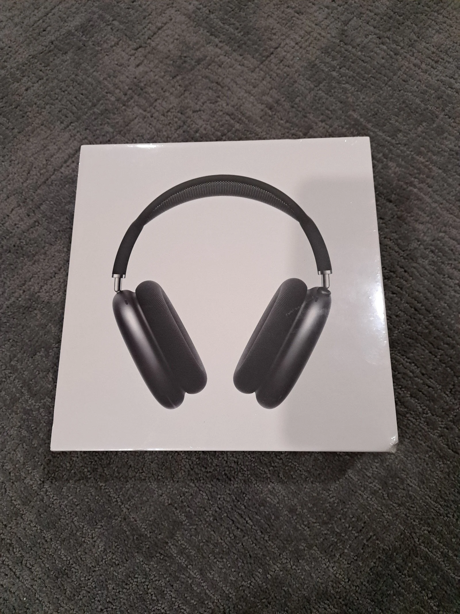 Airpods max with smart case 6V32