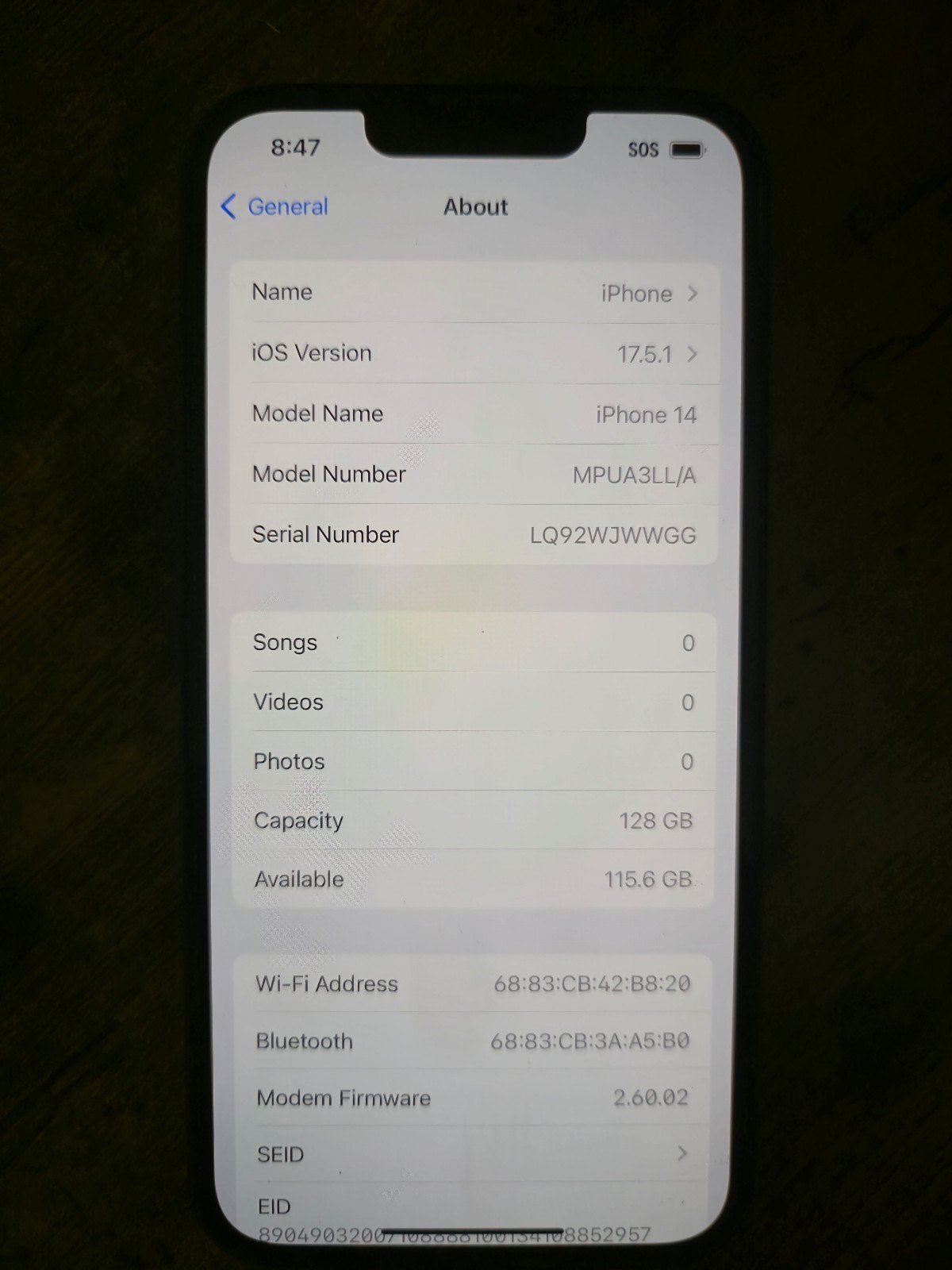 Apple iPhone 14 Unlocked 128GB Midnight Comes With Screen Protector and Charger 2S11