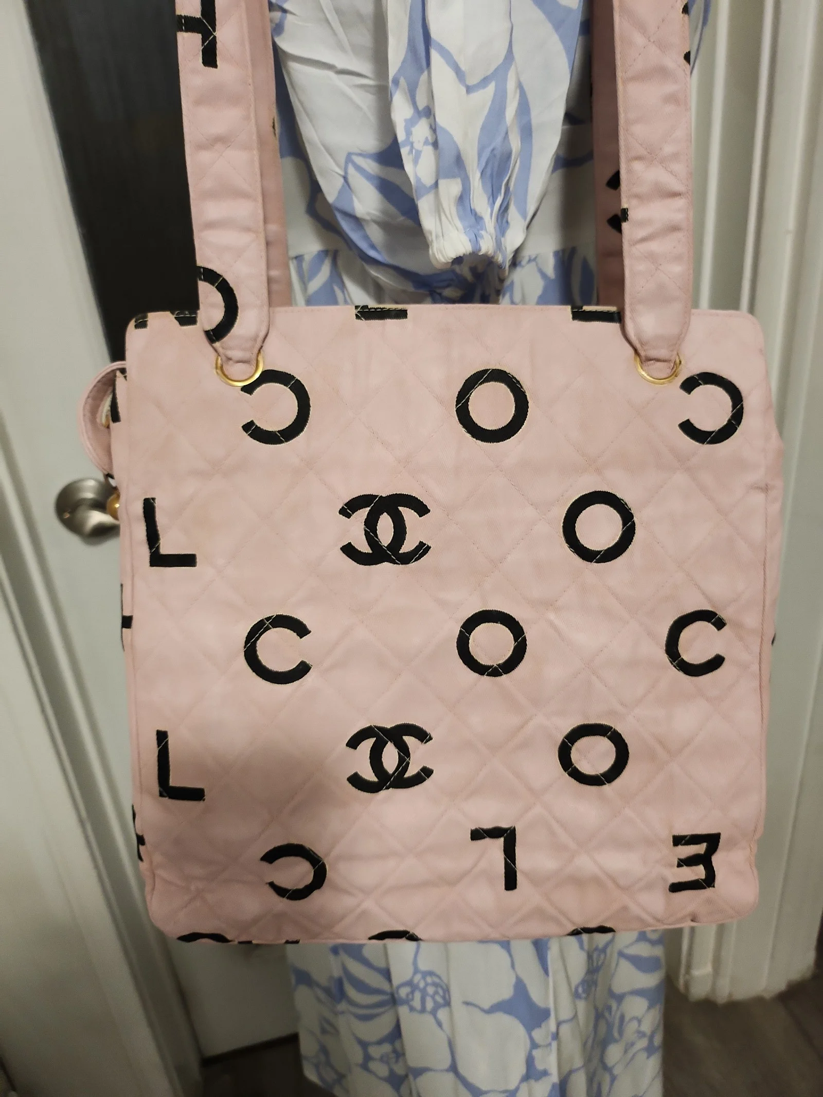Chanel tote bag canvas