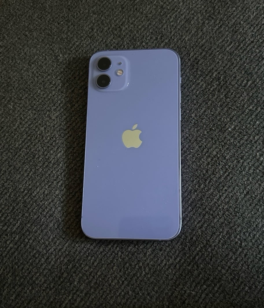 Apple iPhone 12 64 GB in Purple for Unlocked 5M99