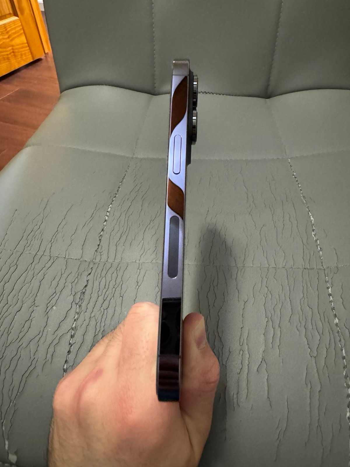 Apple iPhone 14 Pro 128gb purple great condition 8G96