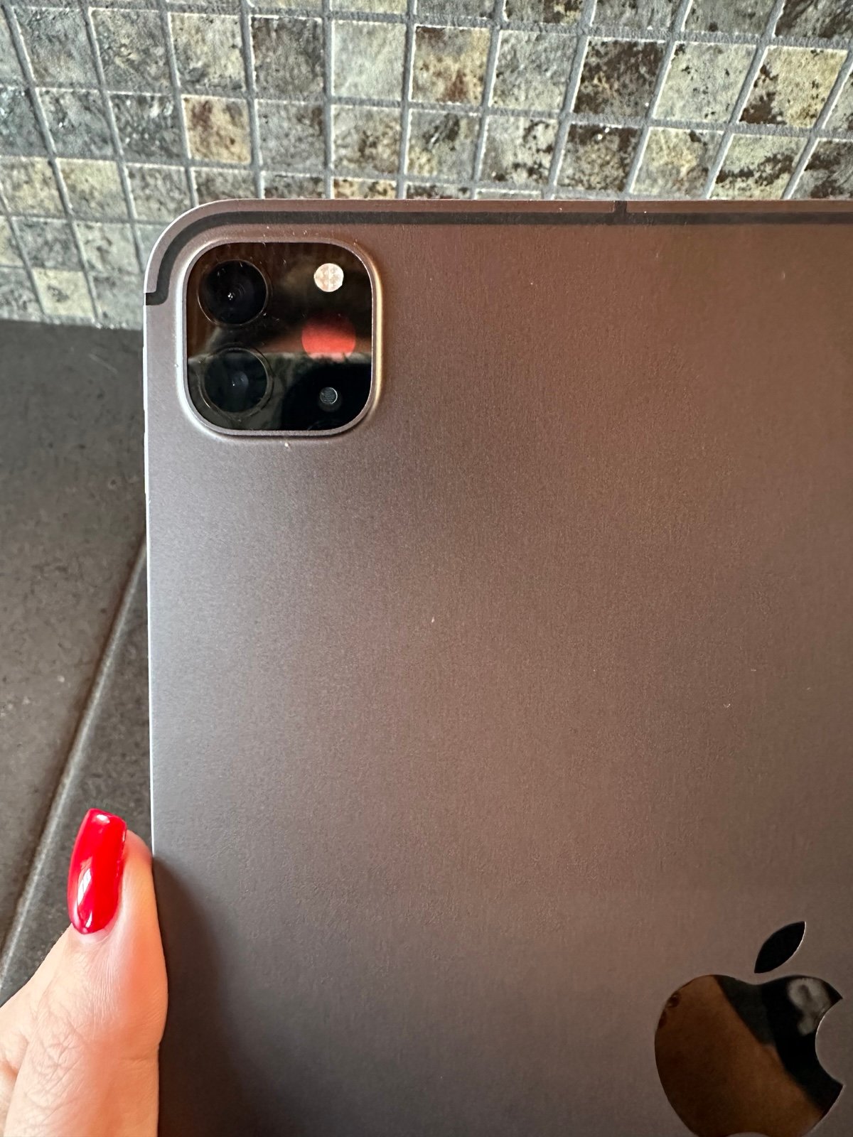 Apple iPad Pro 11” 3rd Generation 128 GB Wifi/Cellular 6W86