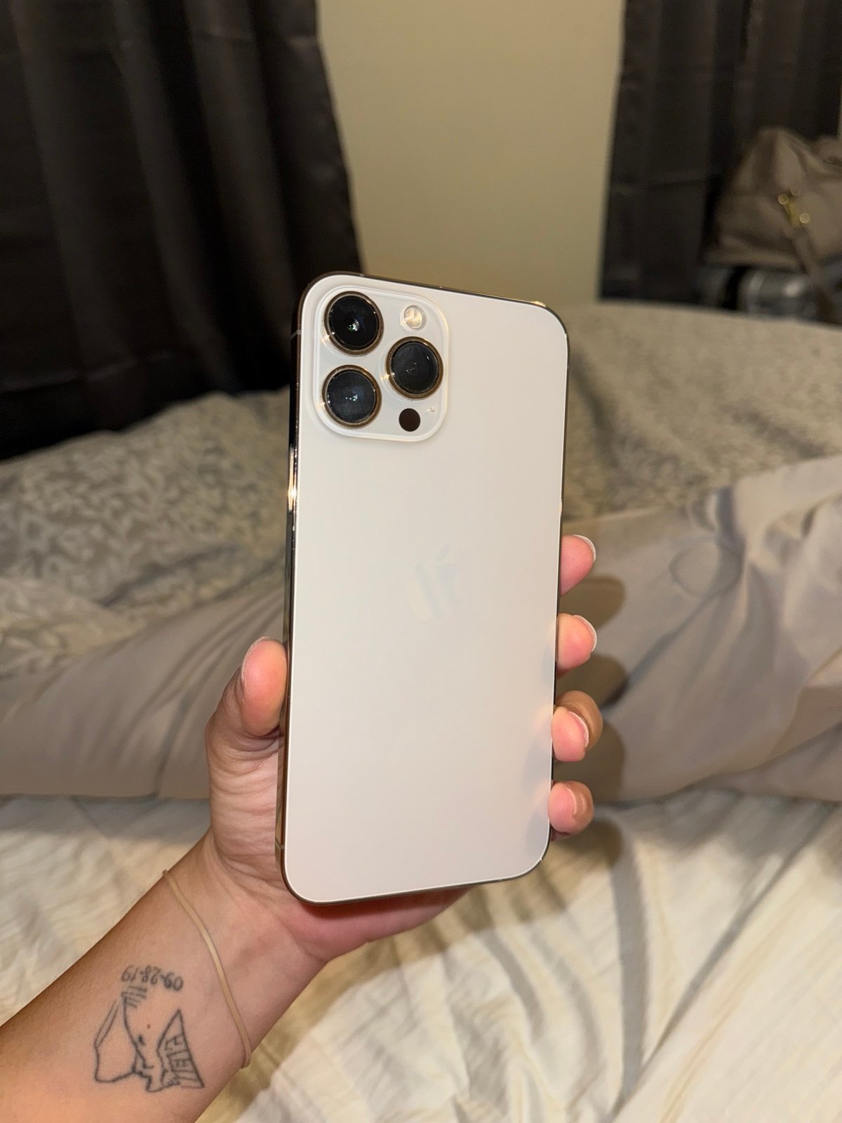 iPhone 13 Pro Max 128 gb 5F68