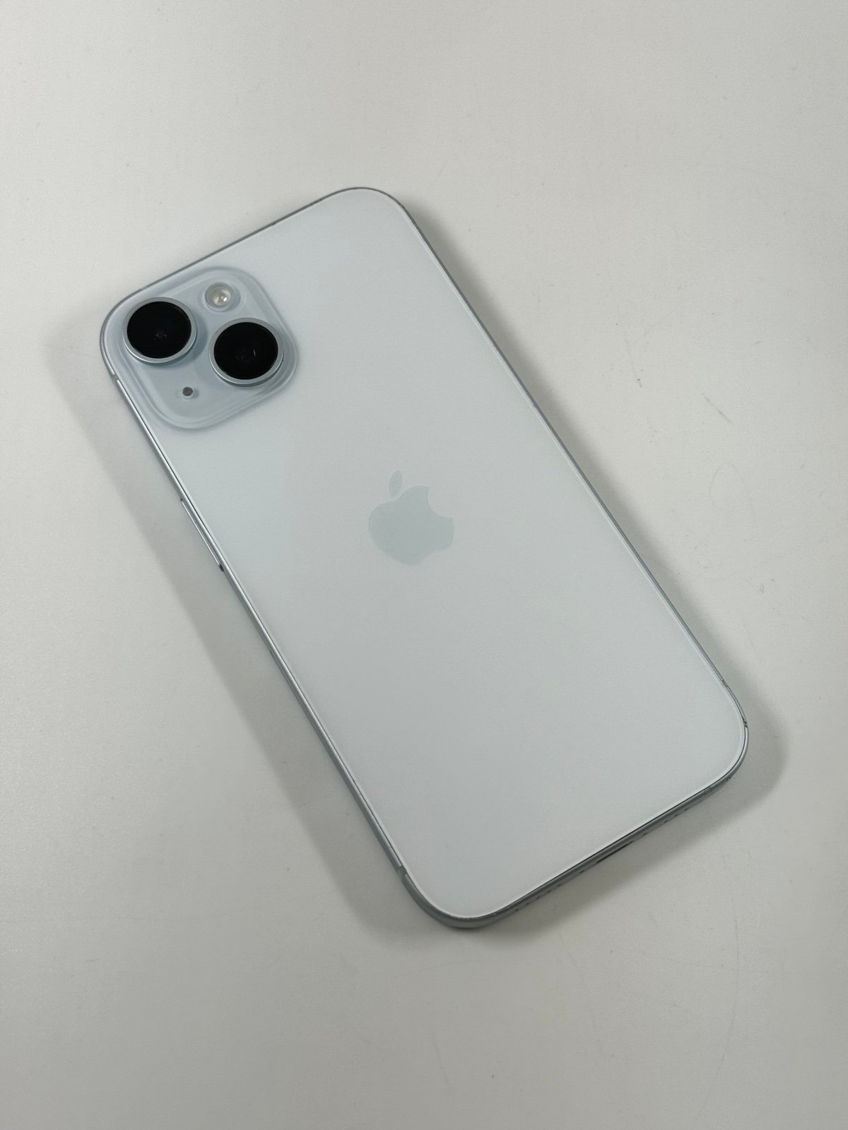 Apple iPhone 15 128gb (Unlocked) Blue 5E36