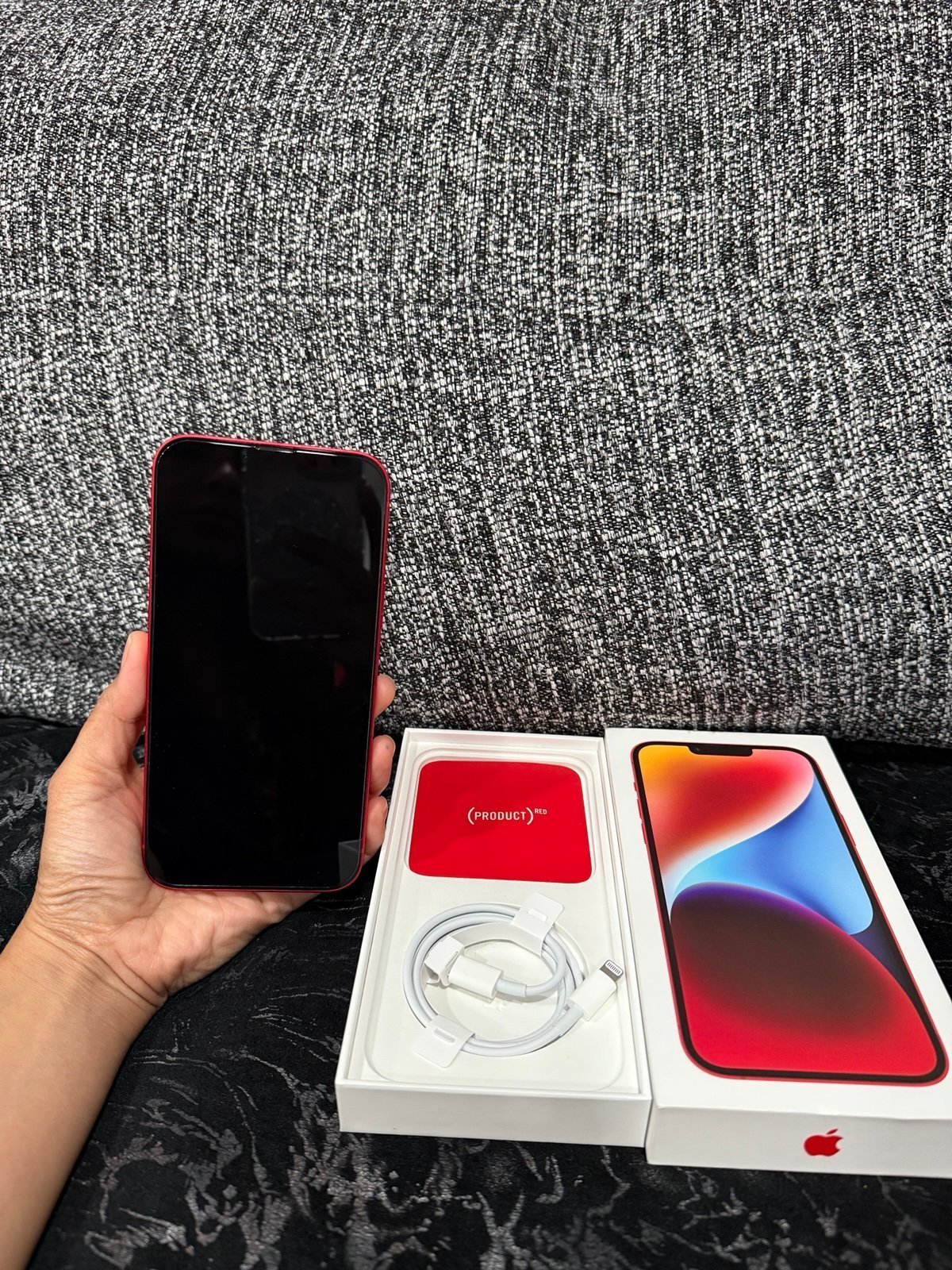 iPhone 14 Plus 128gb Red like-new Complete Inclusion. Unlocked. 2J18