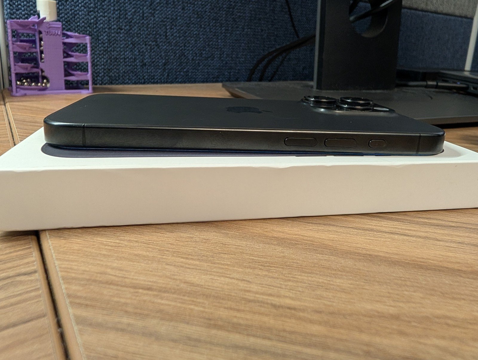 iPhone 15 Pro Unlocked - 512GB with extras 6W89