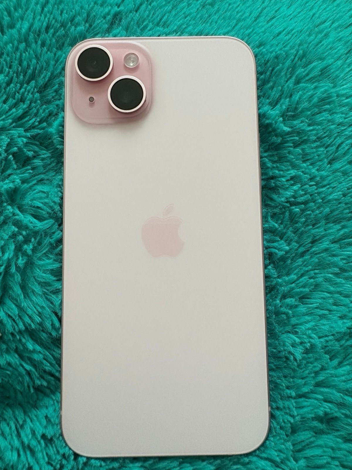 iPhone 15 plus 128gb FACTORY UNLOCKED TO ANY CARRIER 6V81