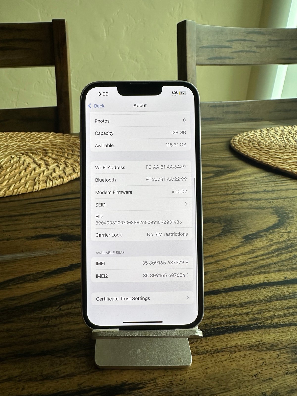 Apple iPhone 13 128GB Unlocked 1W33
