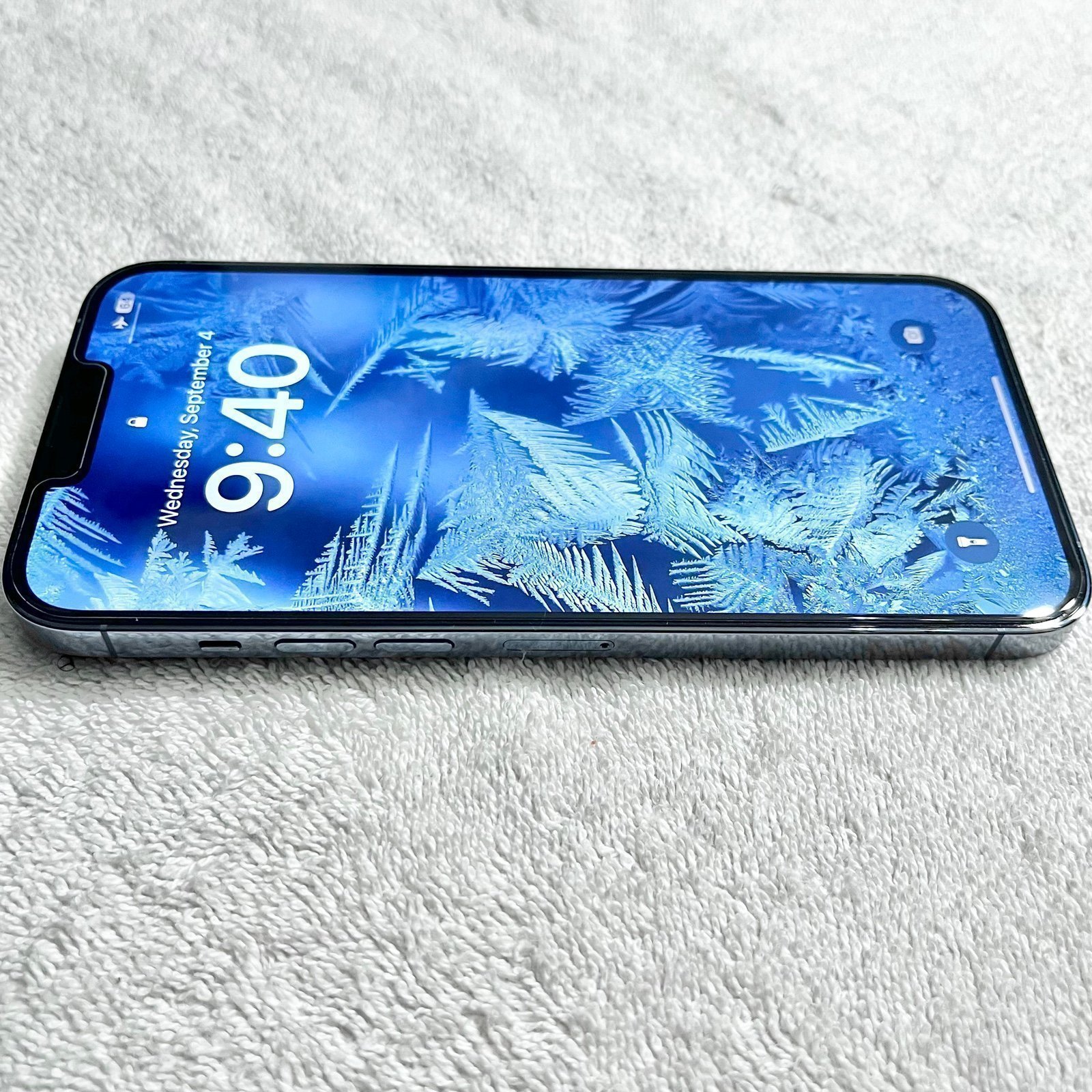 Apple iPhone 13 Pro Max - 256GB - Sierra Blue (Factory Unlocked) 9O13