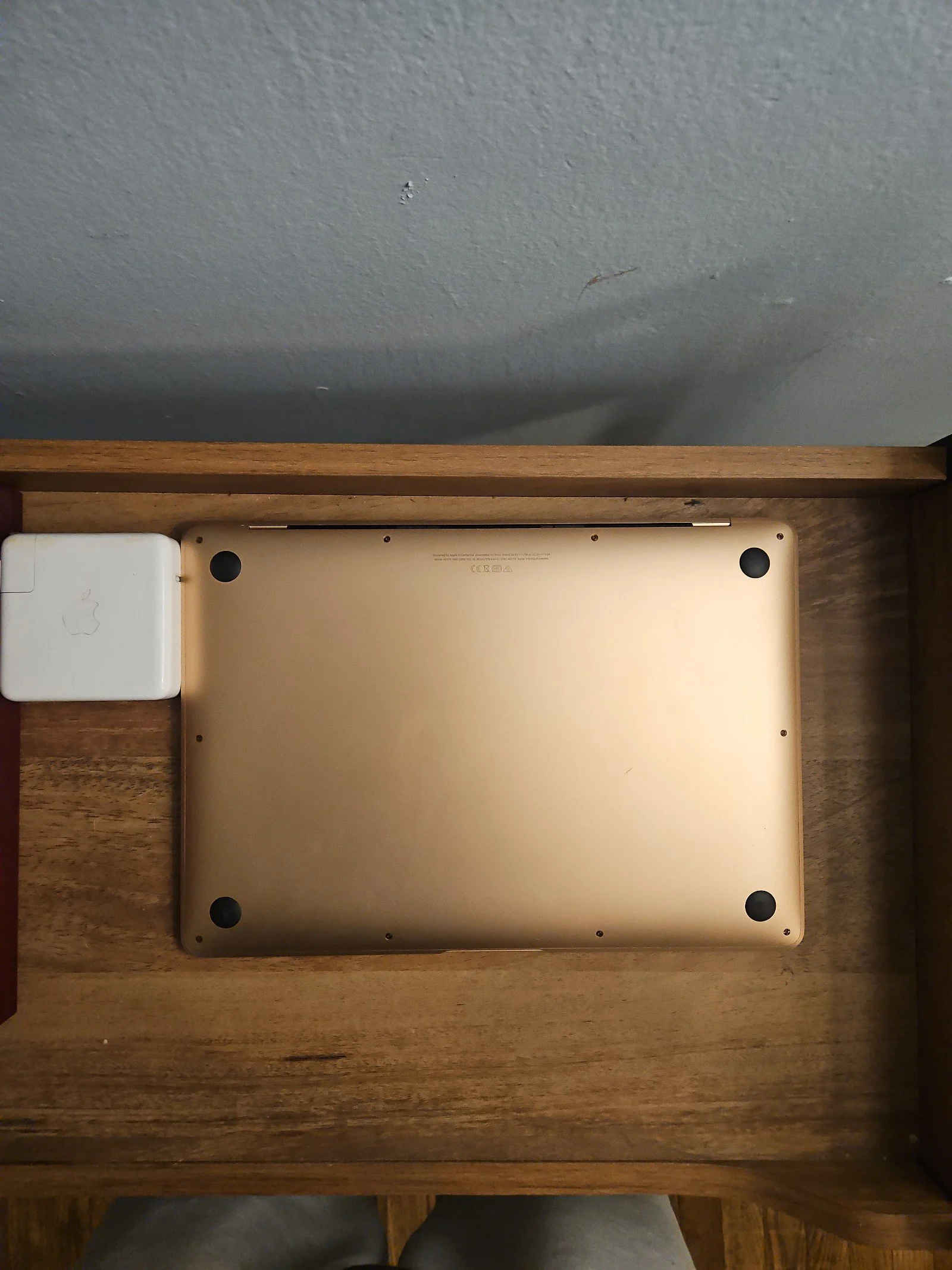 Rosegold Apple Macbook Air