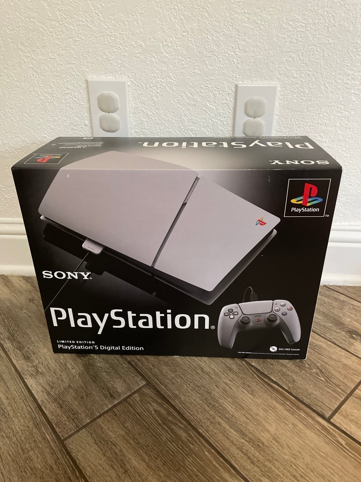 PlayStation 5 30th Anniversary Console 2O88