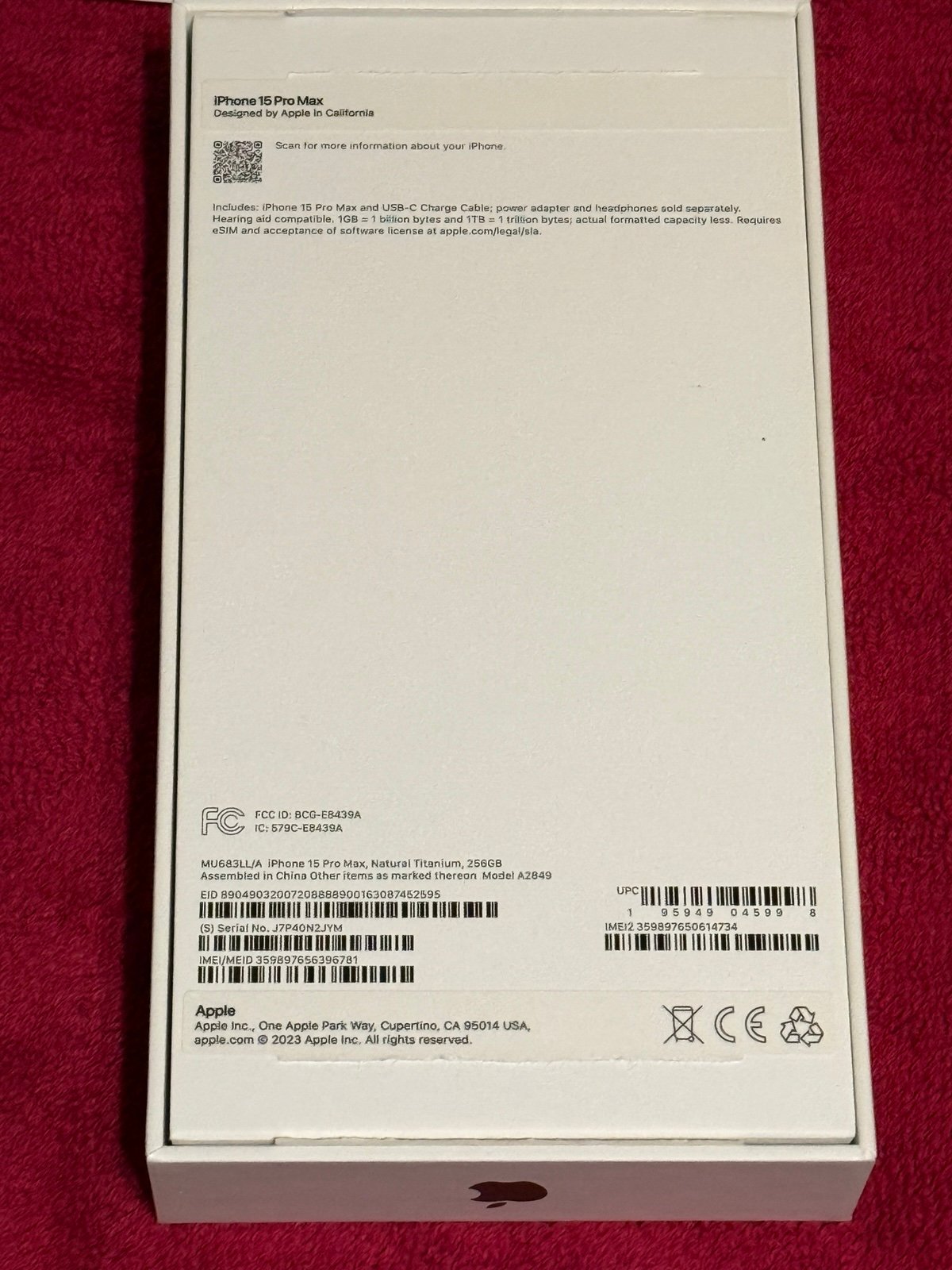 UNLOCKED iPhone 15 pro max 256gb natural titanium 3F59