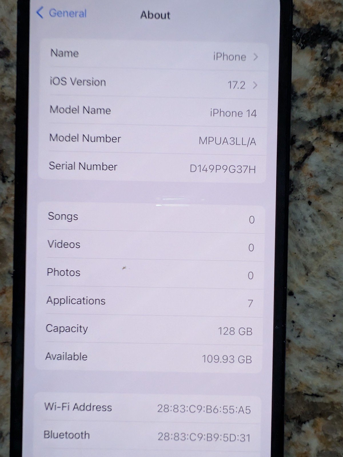 Apple iPhone 14 128 GB in Blue 1P83