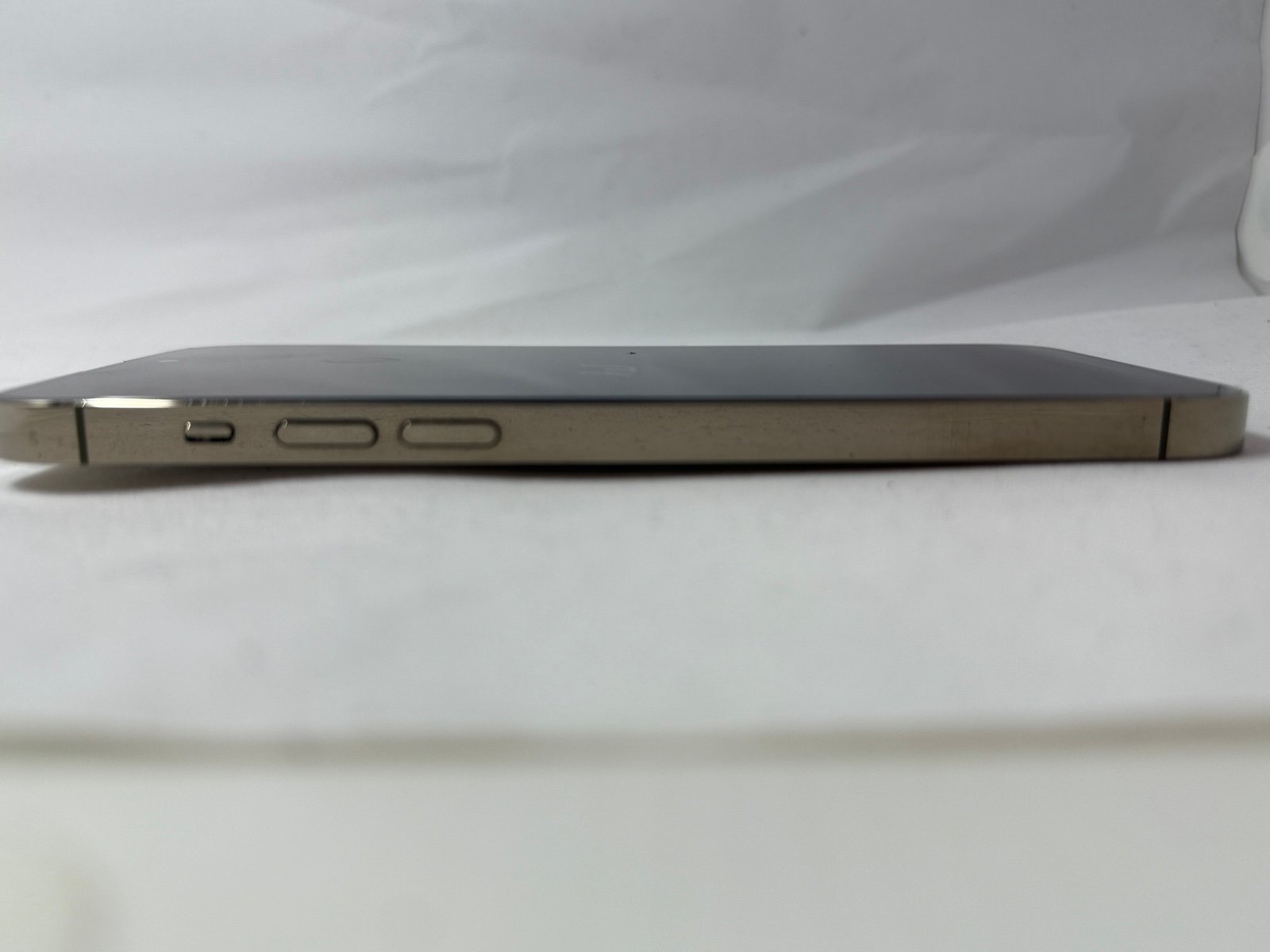 iPhone 14 Pro Max- Gold 512gb 8W65