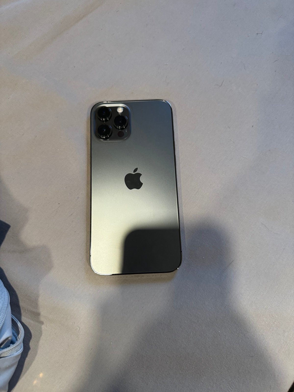 IPhone 12 Pro Max 256 GB UNLOCKED 1V76