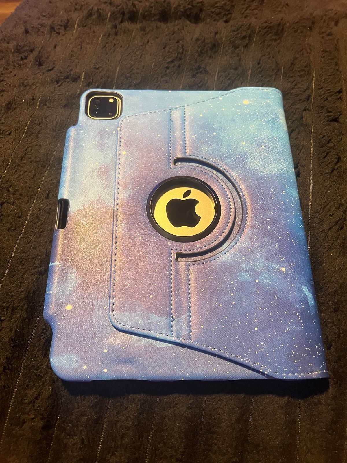 Apple iPad Pro 3rd Generation and ipencil 1H85