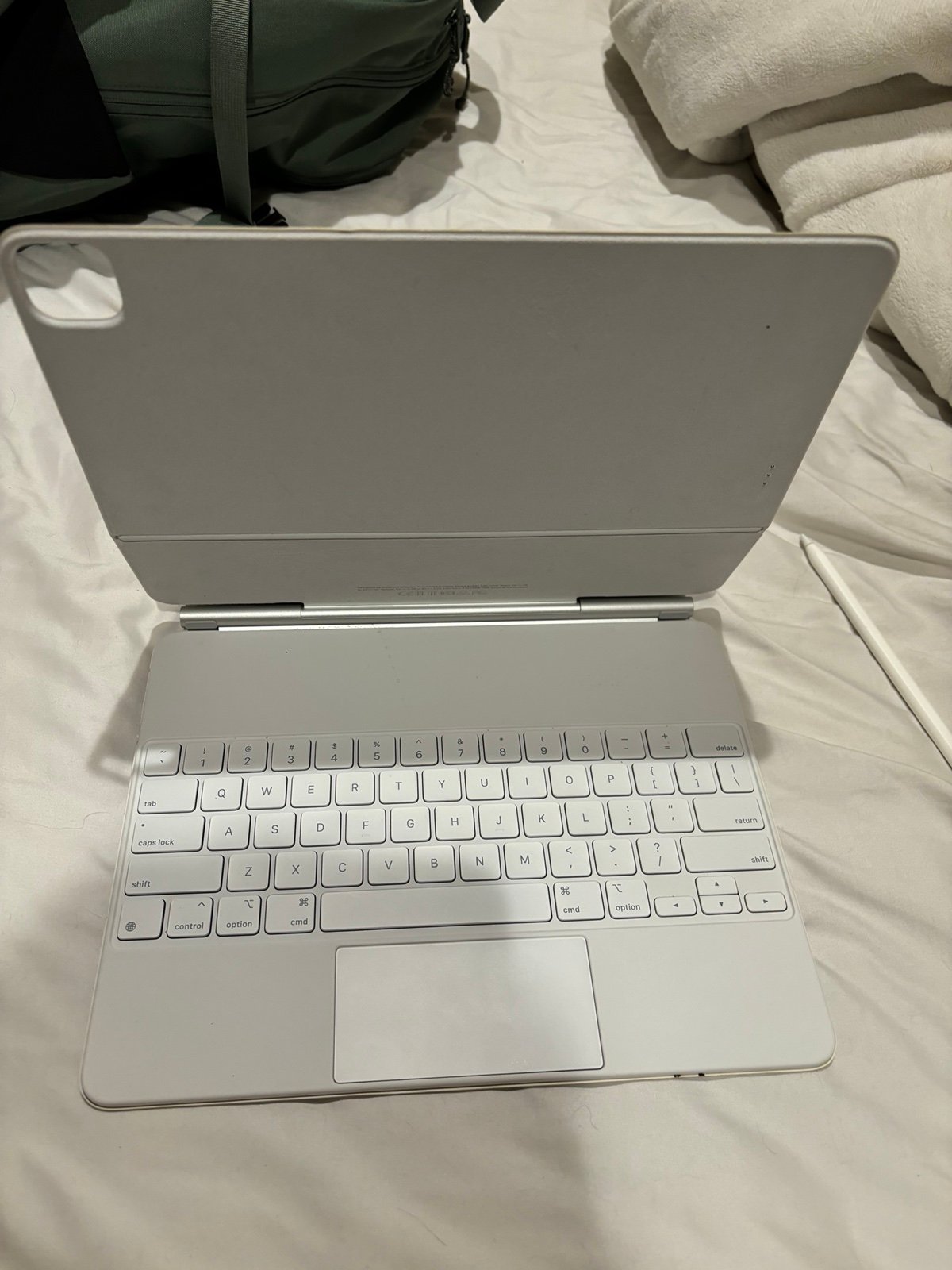 iPad Pro 12.9inch (5th gen) 8K27