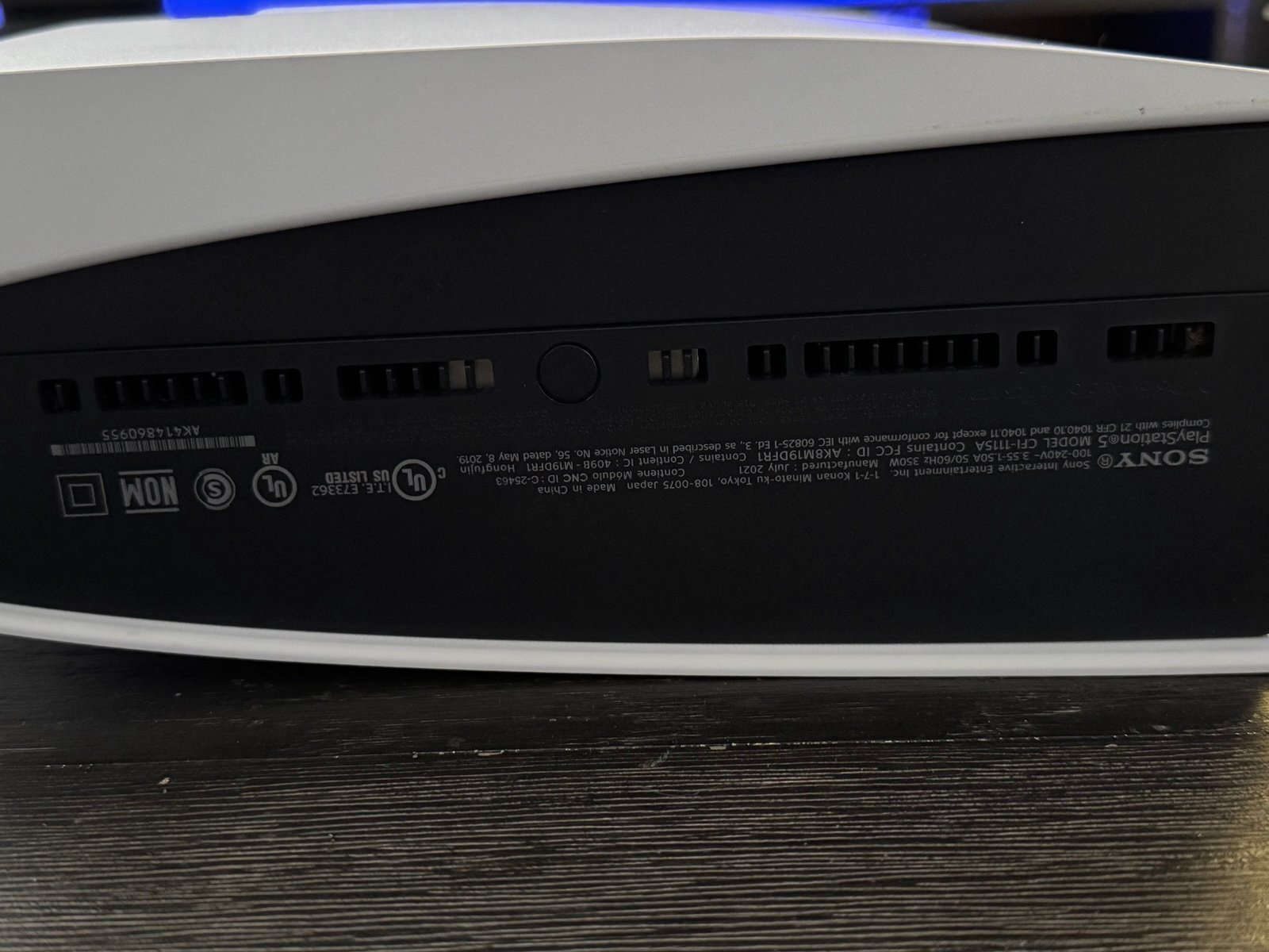 PlayStation 5 Console disc version 825gb CFI-1115A w controller 9X83