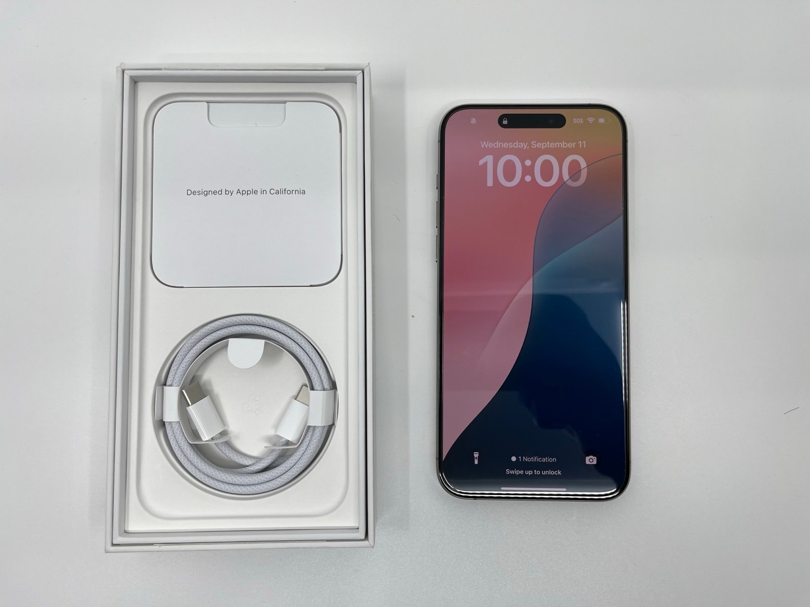 Unlocked Apple iPhone 15 Pro Max 1TB Natural Titanium w/AppleCare and Case 1K27