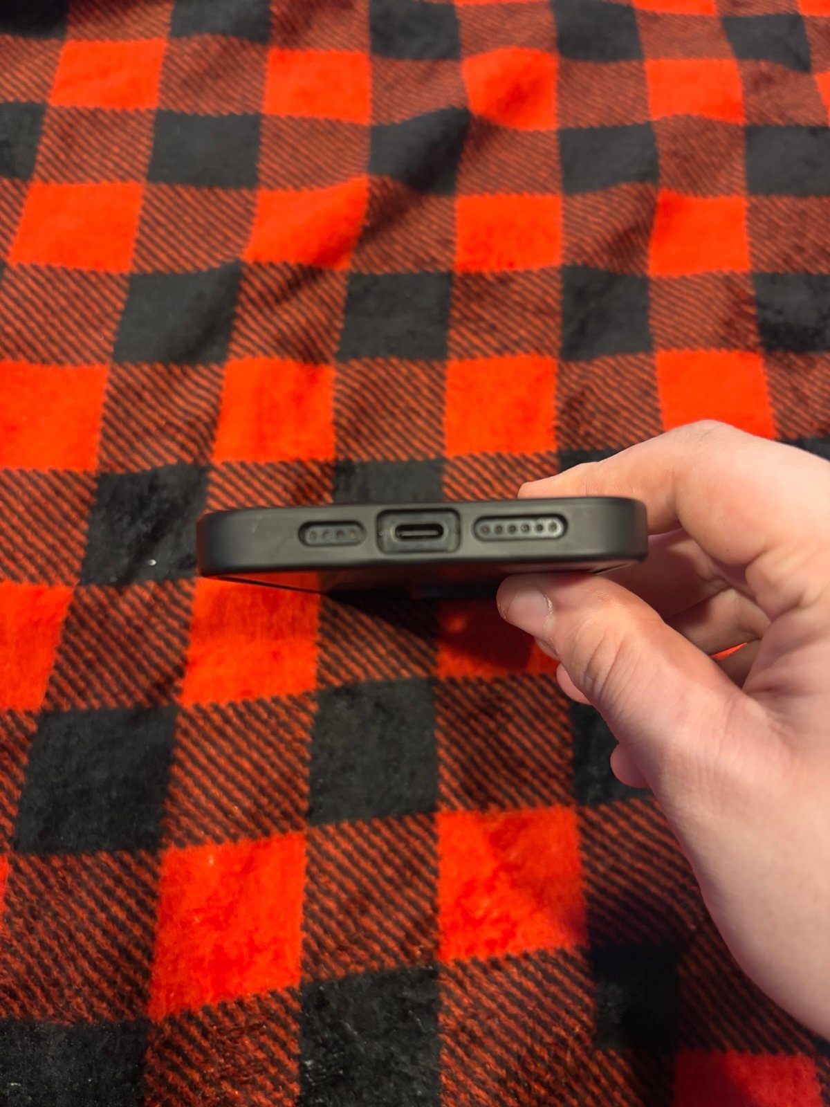 iPhone 15 pro max 2E29