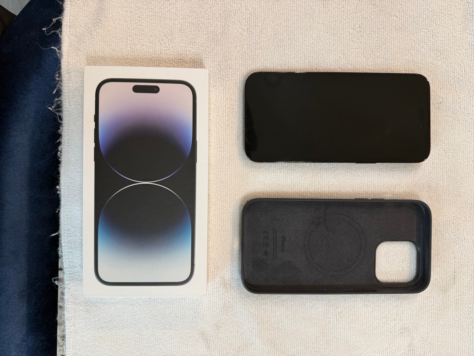 Apple iPhone 14 Pro Max 256 GB in Space Black for Unlocked 1Q71