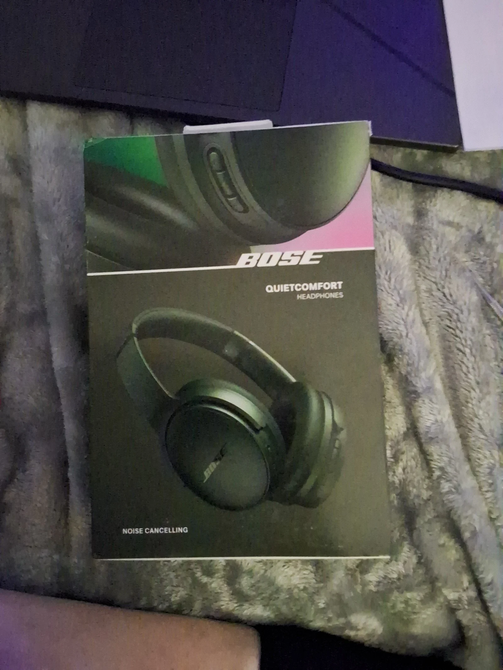 BOSE QUIET COMFORT Headphones CYPRESS GREEN