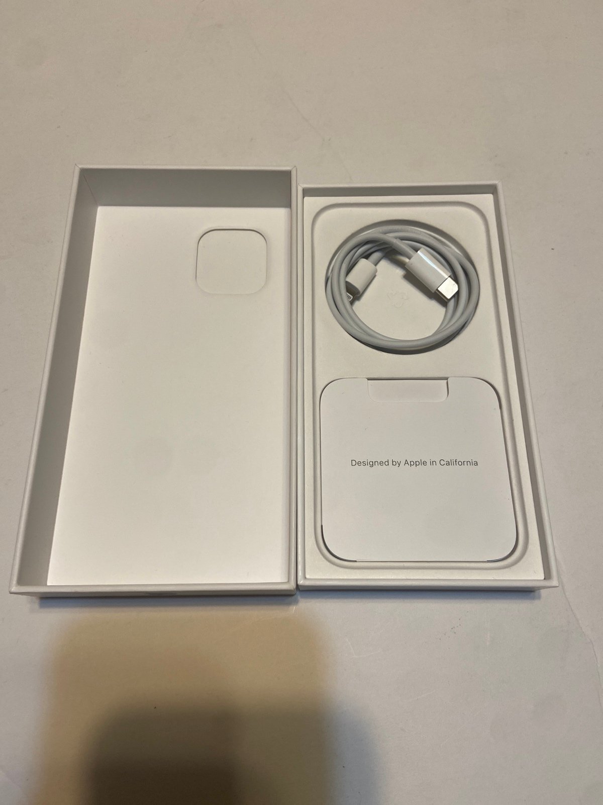 Apple iPhone 12 128GB Fully Unlocked - Blue 9T99