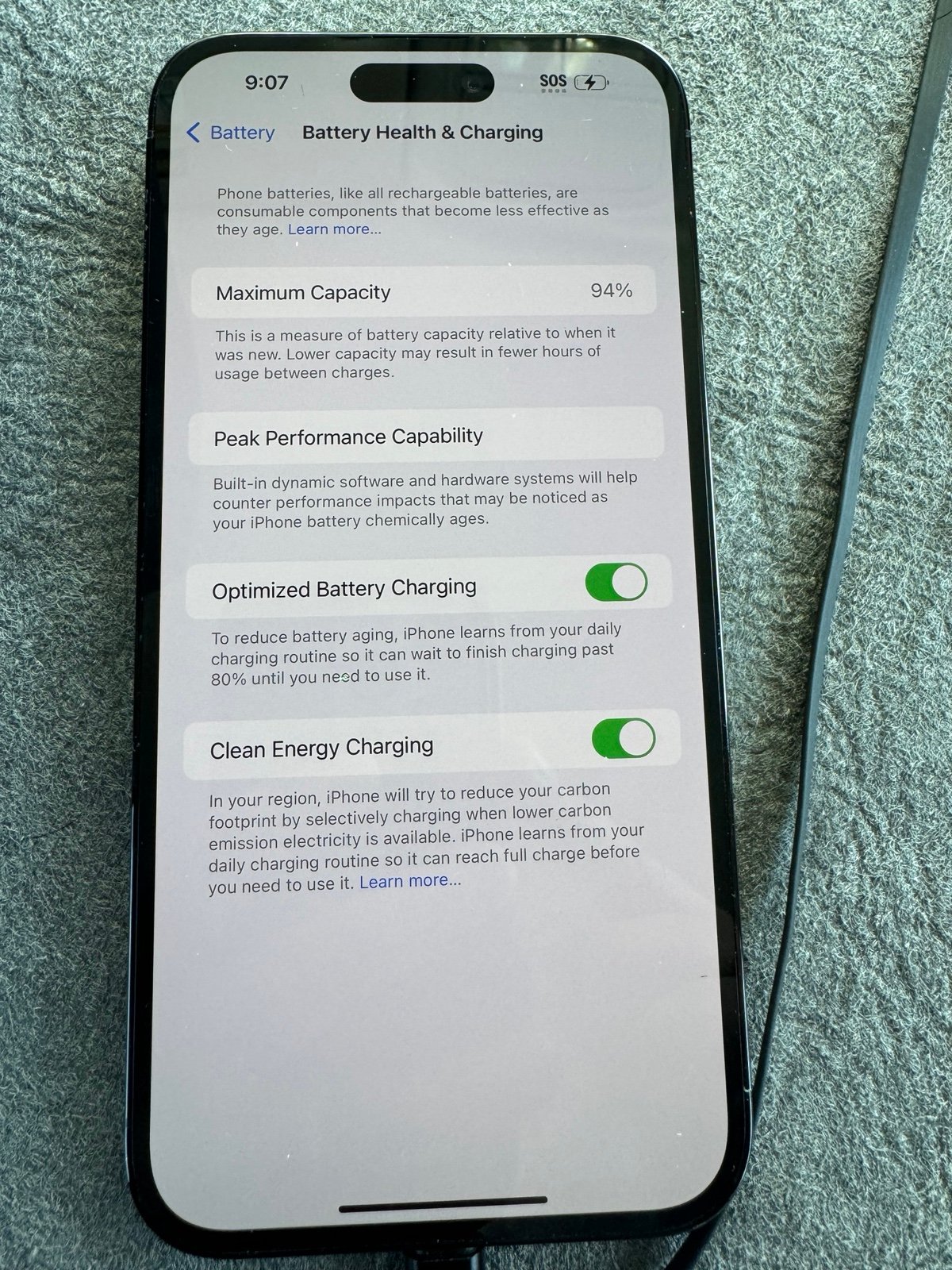 Apple iPhone 14 Pro Max 128 Unlocked for any carrier 8R92