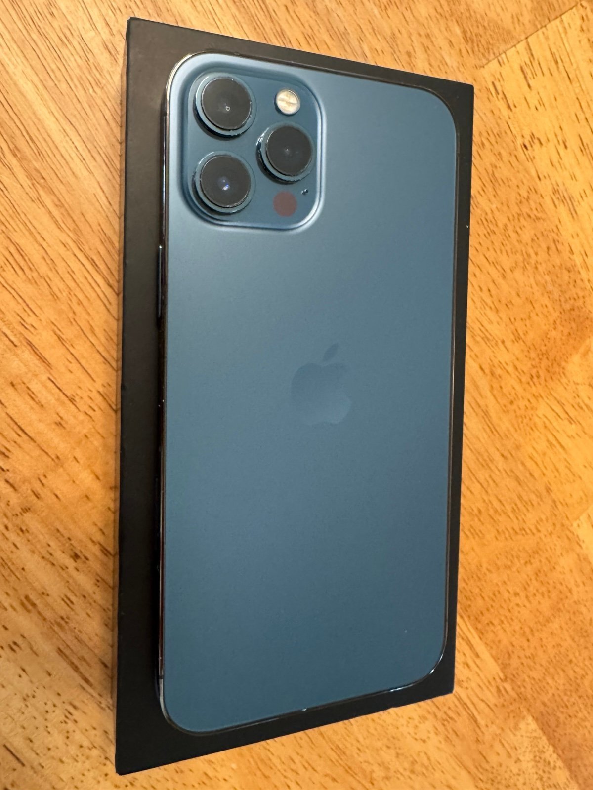 Apple iPhone 12 Pro Max 128 GB ATT. 9A23