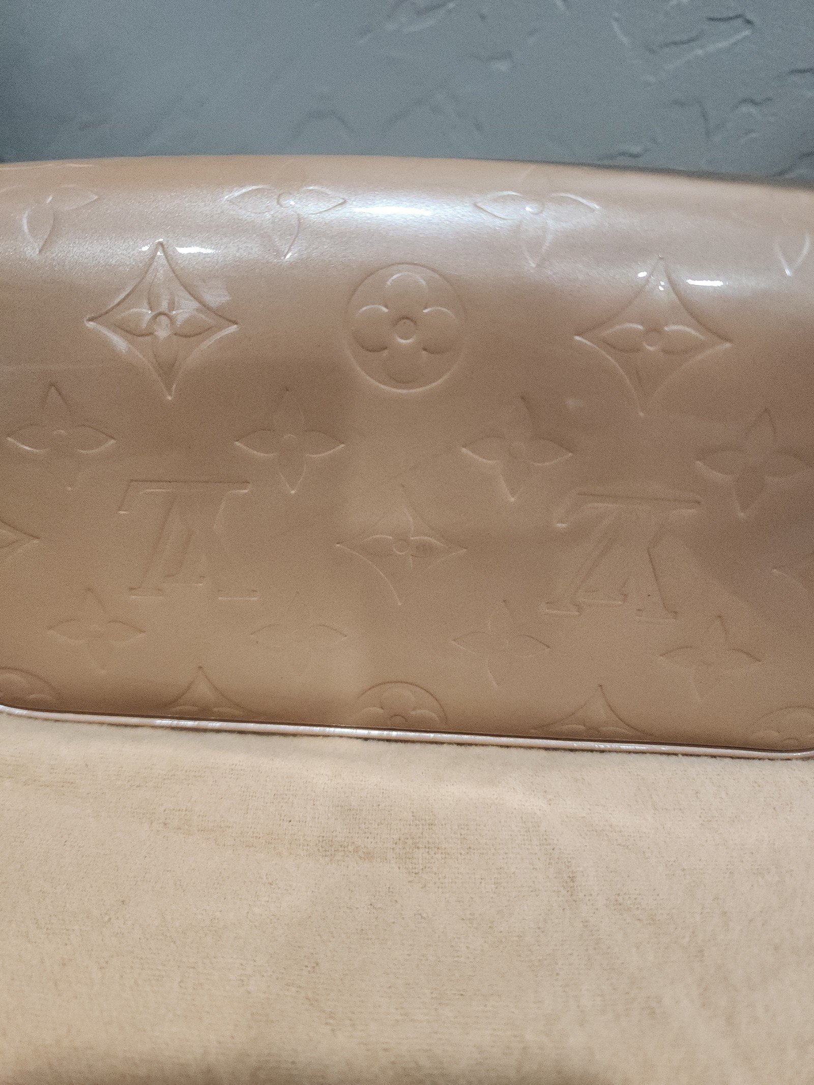 Louis Vuitton Vermis Malibu pochette