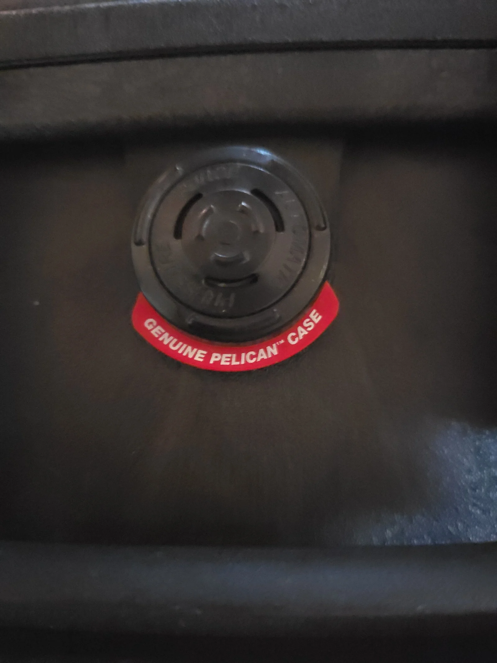 Demerbox DB2 bluetooth speaker