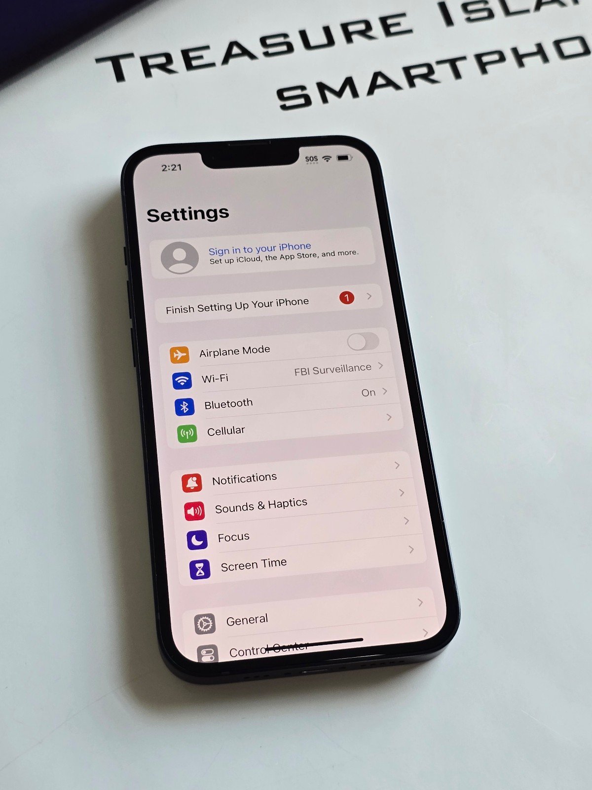 Cricket Wireless iPhone 14 5G 128GB Midnight Black 7O59