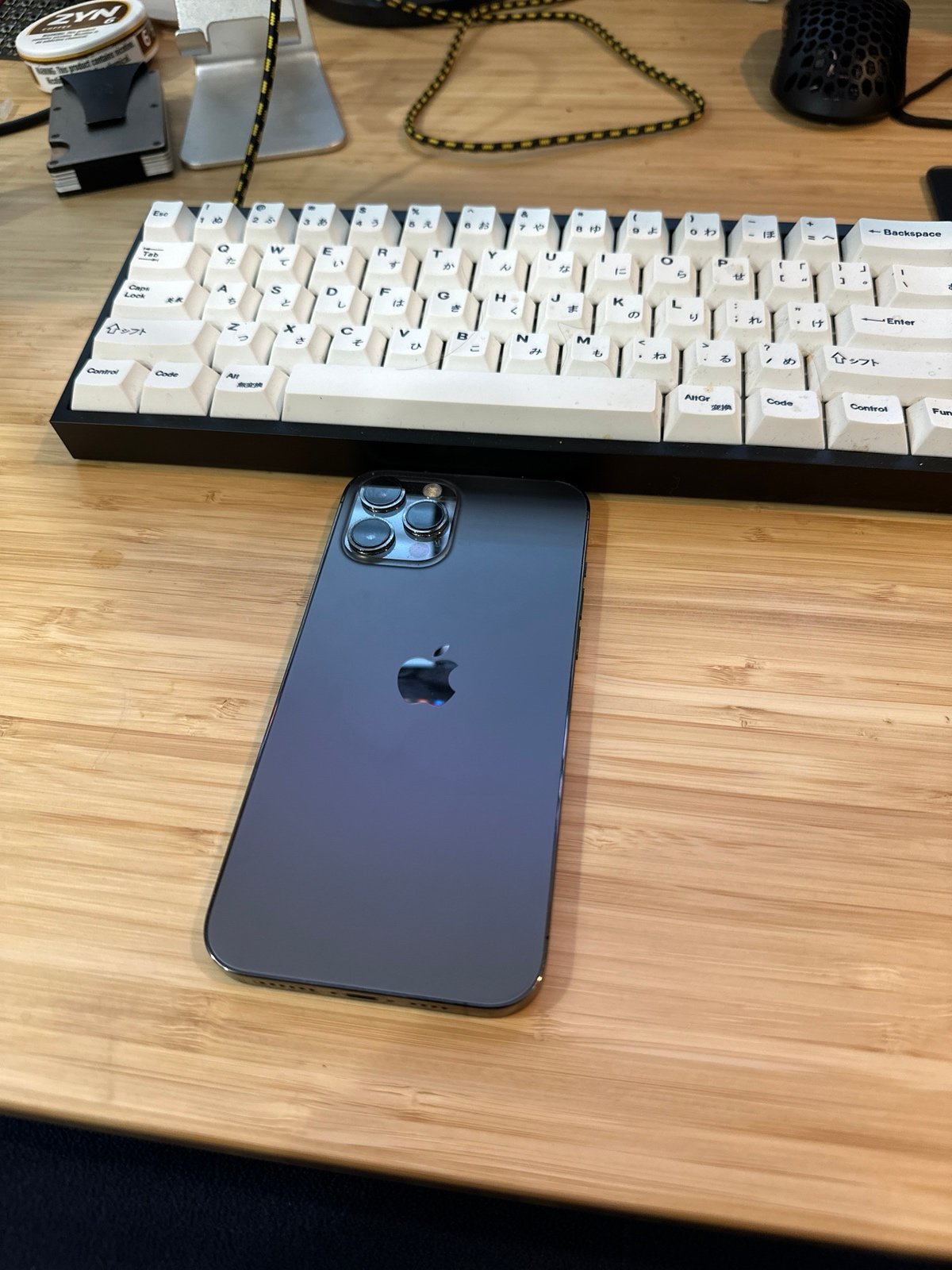 iphone12 pro max phone unlocked 8N17