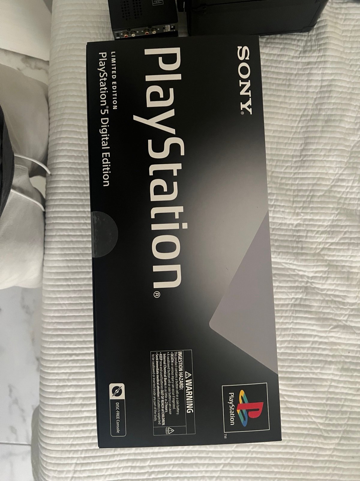 PlayStation 5 Limited Edition 30th Anniversary Digital Edition 5V82