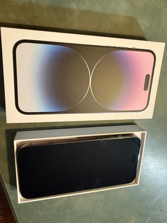 iPhone 14 Pro Max unlocked 2X53